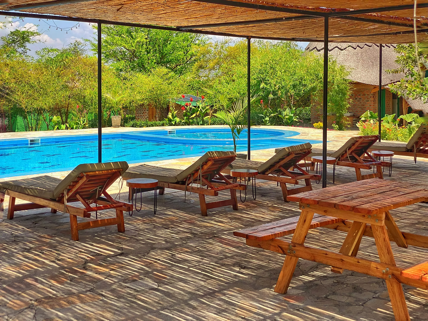 Bamboo Village Lodge — overnight on day 3